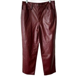 Madewell Women's Cabernet Perfect Vintage Straight Jean‎ Faux Leather in Size 31